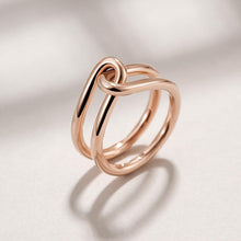 Load image into Gallery viewer, ROSE GOLD LOVE KNOT RING