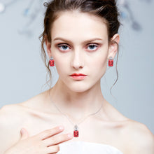 Load image into Gallery viewer, 925 Sterling Silver Jewelry Set for Women Made with Crystals from Swarovski(R)