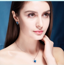 Charger l'image dans la galerie, 925 Sterling Silver Jewelry Set for Women Made with Crystals from Swarovski(R)