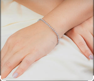 Four Prong Diamond Tennis Bracelet In 14K White/Yellow Gold (1.00 Ctw)