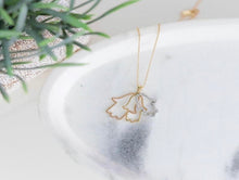 Charger l&#39;image dans la galerie, THREE COLOR HAMSA WITH DIAMONDS (0.23CTW) 14K Gold
