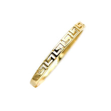 Load image into Gallery viewer, Women&#39;s Rings in Yellow 10K Gold
