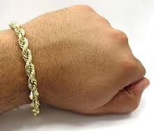 Load image into Gallery viewer, 10K Gold 7.0mm Diamond Cut Rope Bracelet
