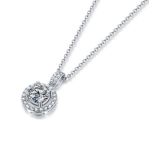 925 Sterling Silver Pendant Made with Moissanite