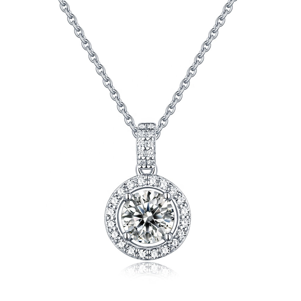 925 Sterling Silver Pendant Made with Moissanite