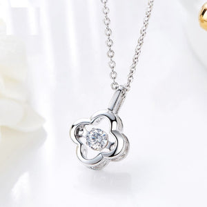 925 Sterling Clover leaf Silver Pendant Made with stunning AAA-Cubic Zirconium Grade.