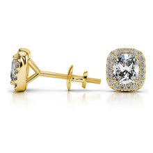 Charger l&#39;image dans la galerie, Halo Cushion Diamond Stud Earrings In Yellow 14K Gold
