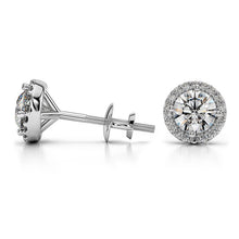 Charger l&#39;image dans la galerie, Halo Diamond Stud Earrings In White 14K Gold
