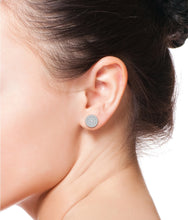 Charger l&#39;image dans la galerie, Halo Diamond Stud Earrings In White 14K Gold
